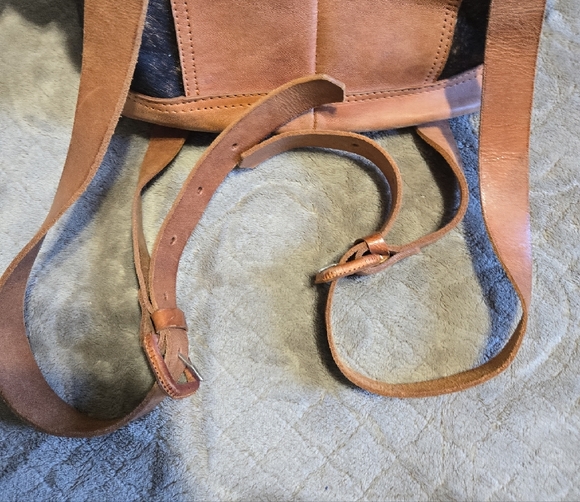 Rustic Leather and Fur Backpack - Picture 6 of 10